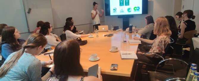 „Nachhaltig publizieren – Einfach. Jetzt. Machen. “ mit Kajsa Schwerthöffer im Rahmen des JVM Jahrestreffen 2023